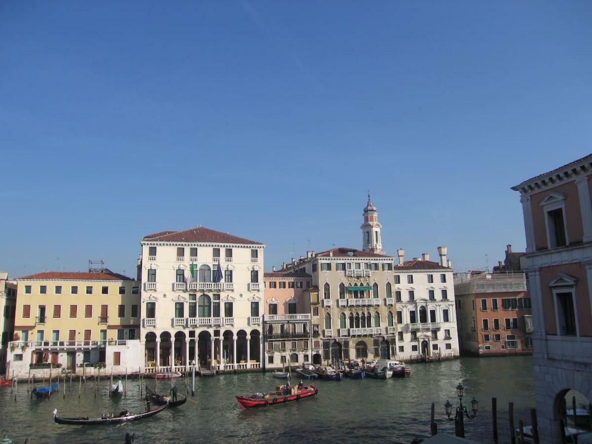Loft Overlooking The Grand Canal Венеция Экстерьер фото