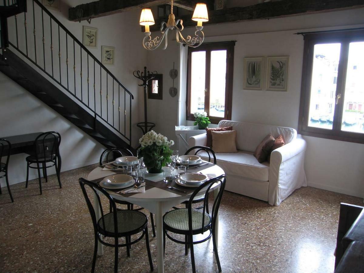 Loft Overlooking The Grand Canal Венеция Экстерьер фото