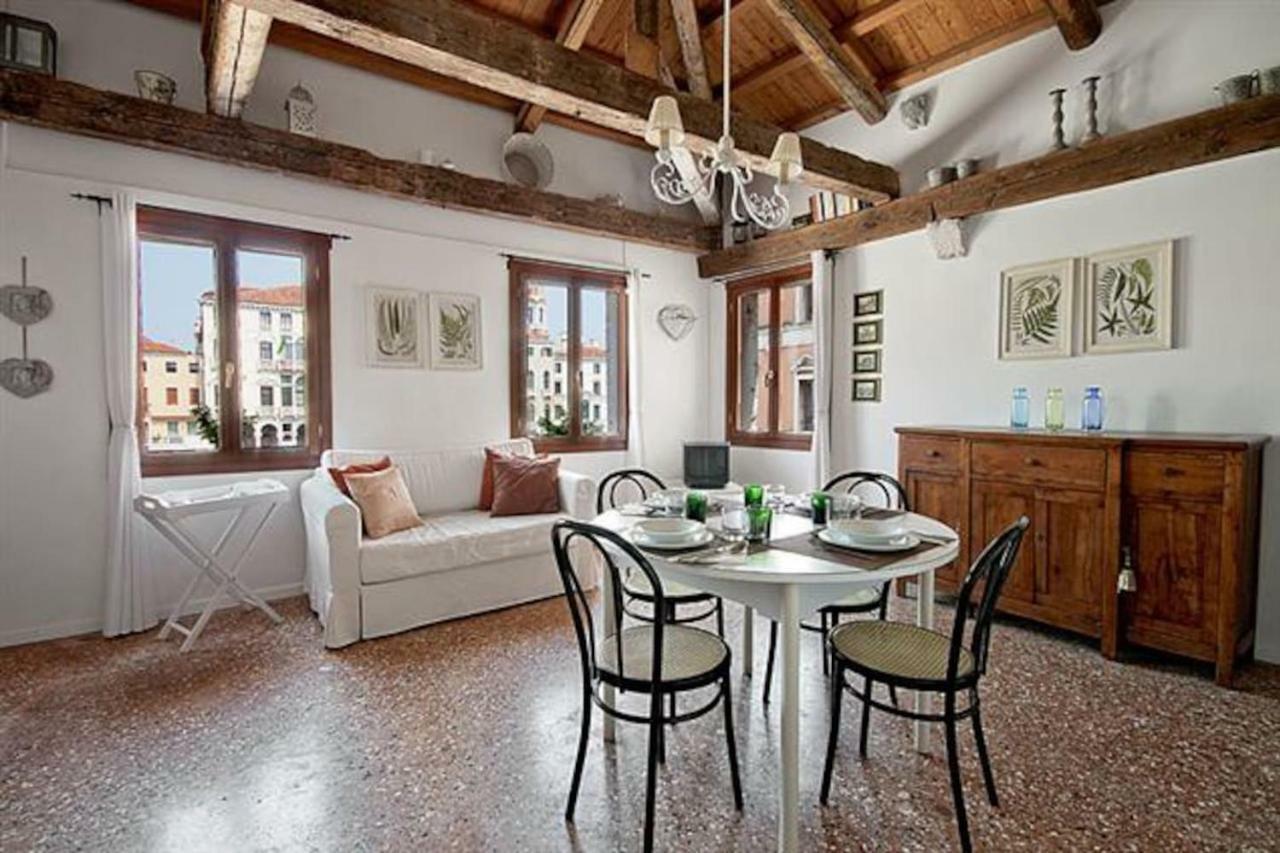 Loft Overlooking The Grand Canal Венеция Экстерьер фото